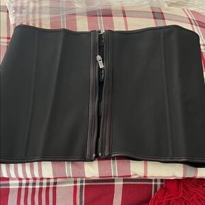 Men's Black Zippered Bag